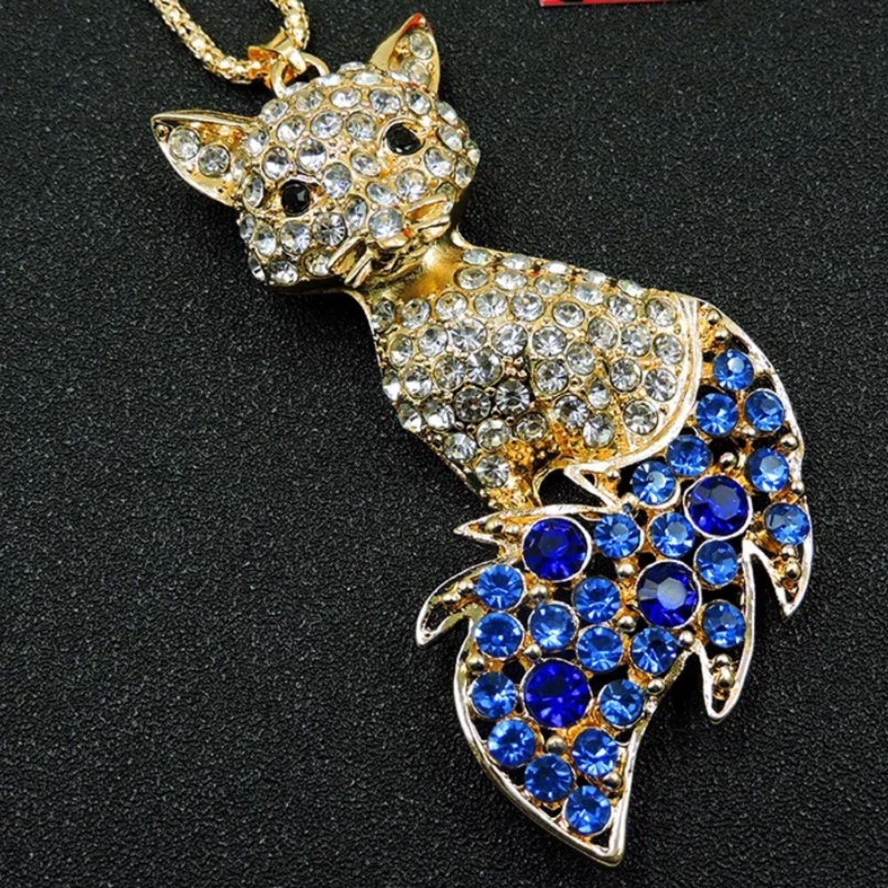 Betsey Johnson fox rhinestone necklace - Picture 2 of 3